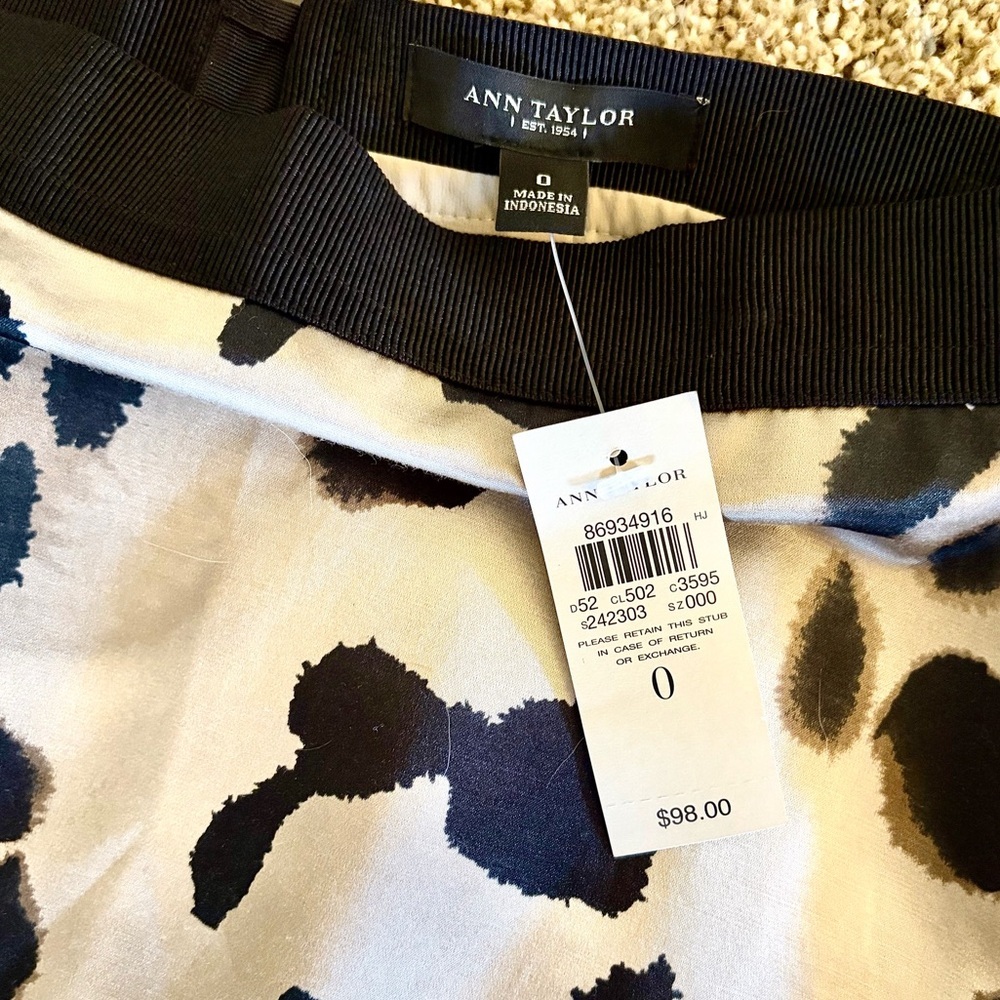 Ann Taylor Cotton & Silk Leopard Print Pencil Skirt, SZ‎ 0 NWT MSRP $98 - Picture 2 of 7